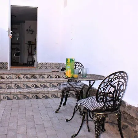 Delibab Бадачоньтомай